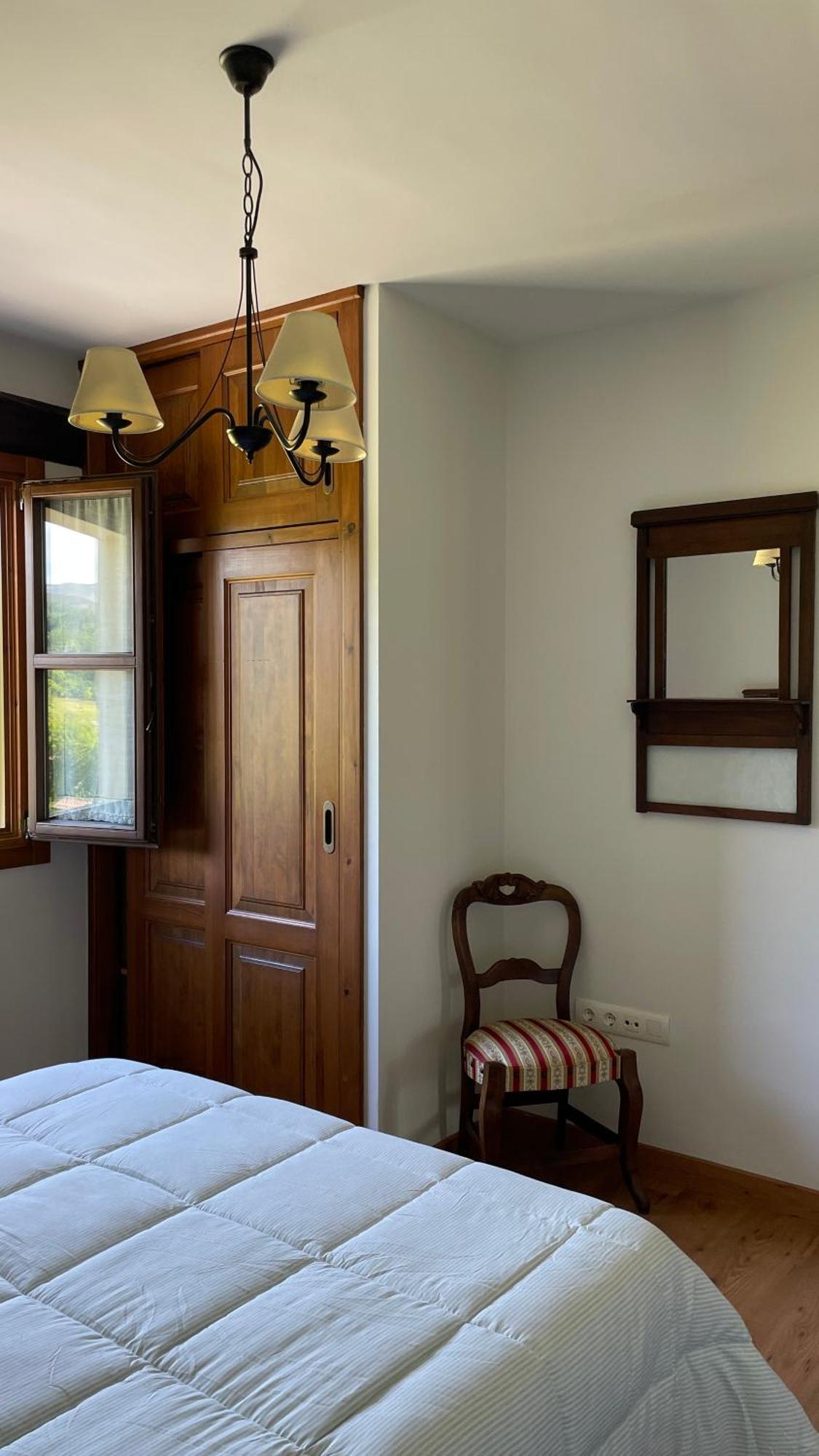 Apartamentos El Picoretu Mestas De Con Zewnętrze zdjęcie