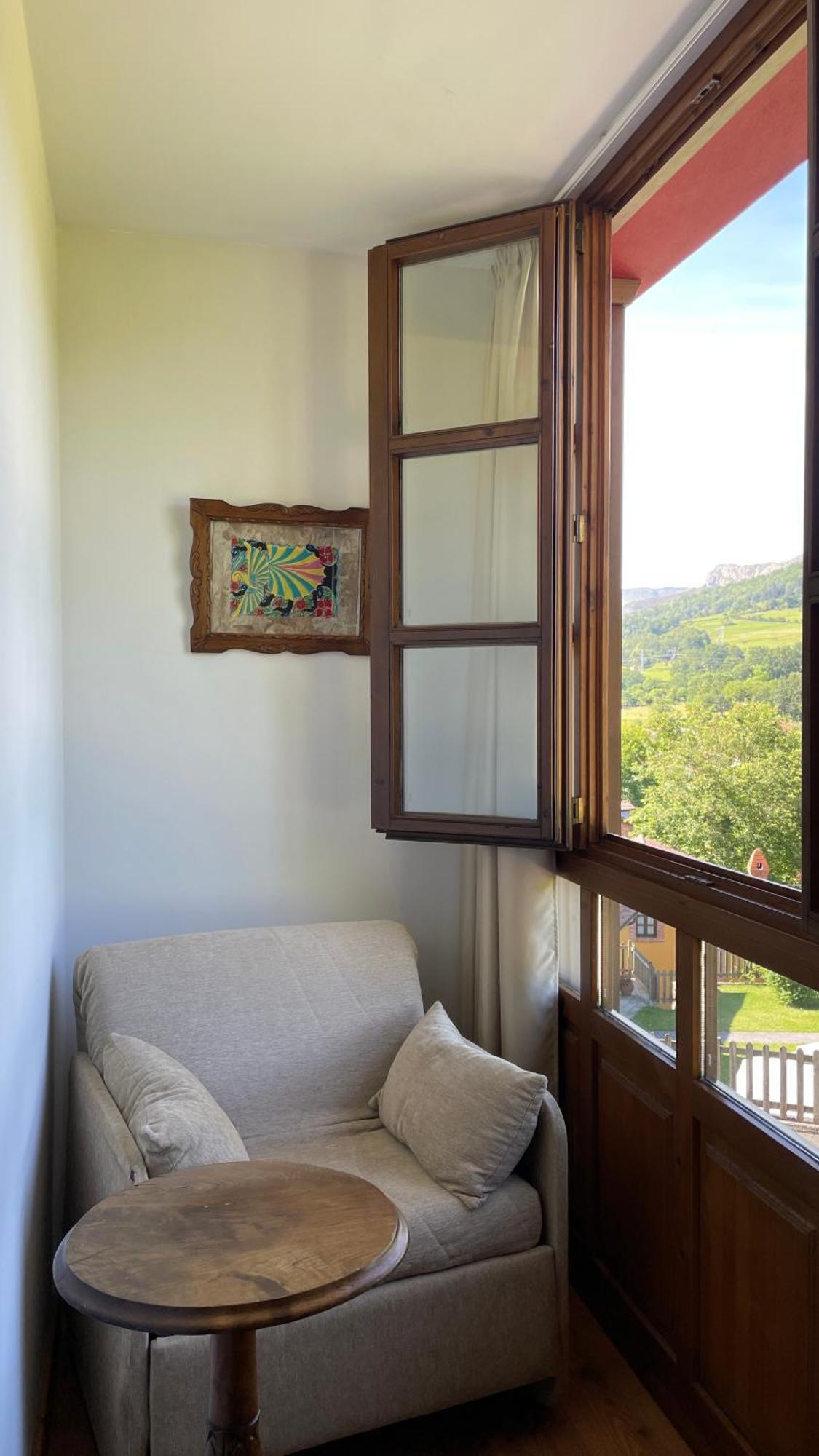 Apartamentos El Picoretu Mestas De Con Zewnętrze zdjęcie